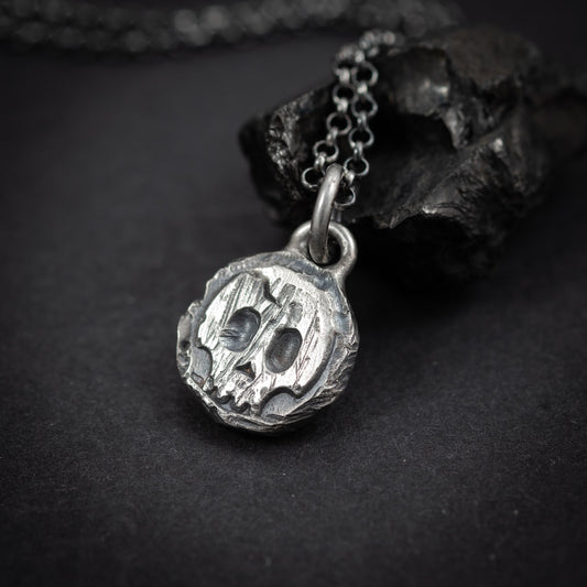 Rustic mens Silver Skull necklace, Memento Mori Oxidized Handmade jewelry, Boyfriend gift, Unique Gift for him, Mens gift, Husbant gift