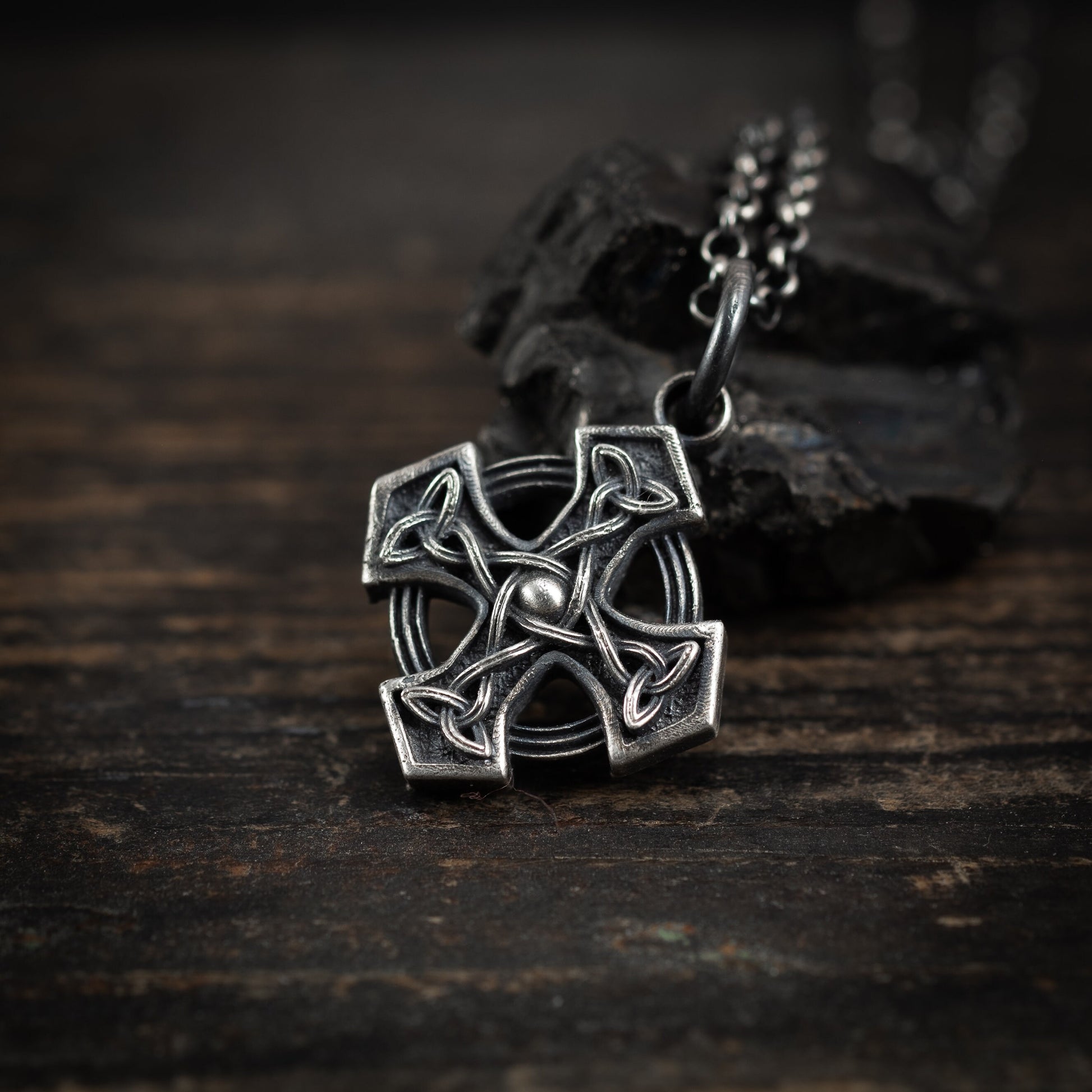 Mens silver Celtic Cross pendant necklace, handmade Celtic jewelry for men, Celtic know necklace for men, Unique gift for men