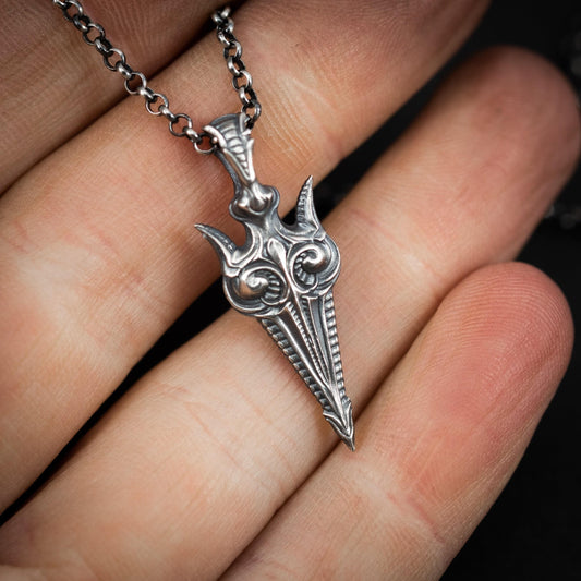 Viking Gungnir Spear Pendant Necklace, Silver Norse Warrior Amulet, Odin’s Weapon Jewelry for Men