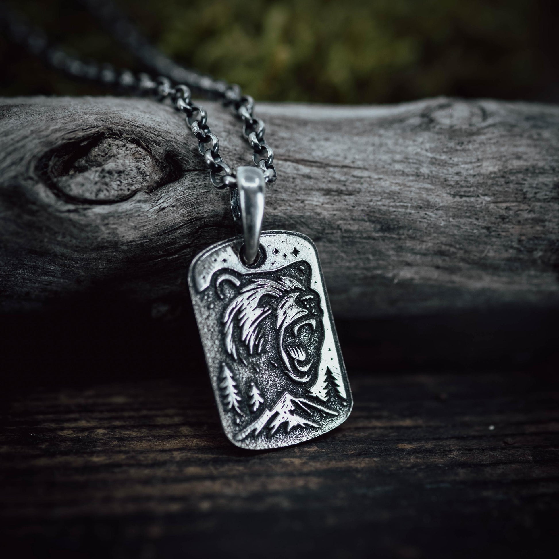Personalized Bear Silver Pendant Necklace – Engraved Wildlife Pendant, Nature Gift for Him