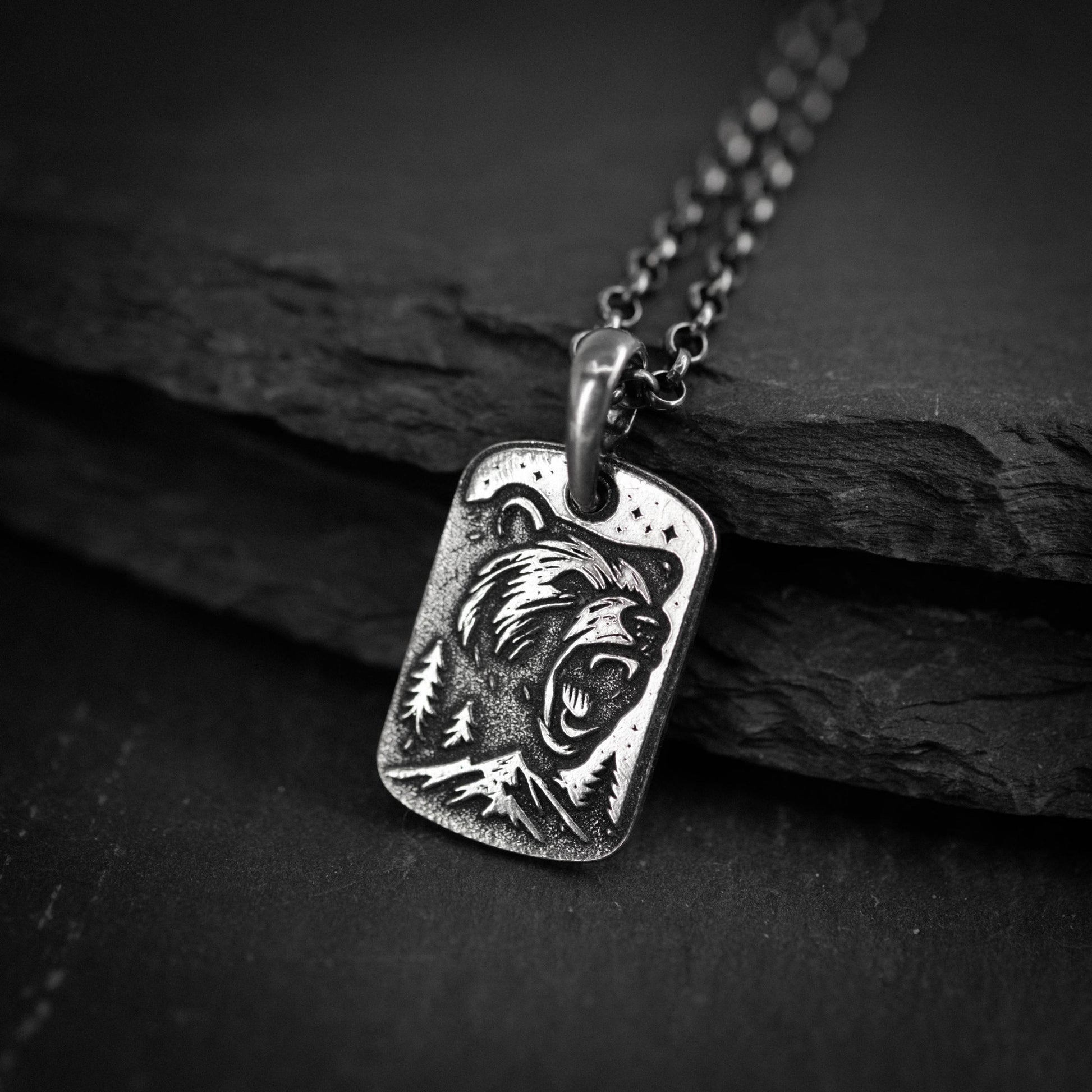 Personalized Bear Silver Pendant Necklace – Engraved Wildlife Pendant, Nature Gift for Him