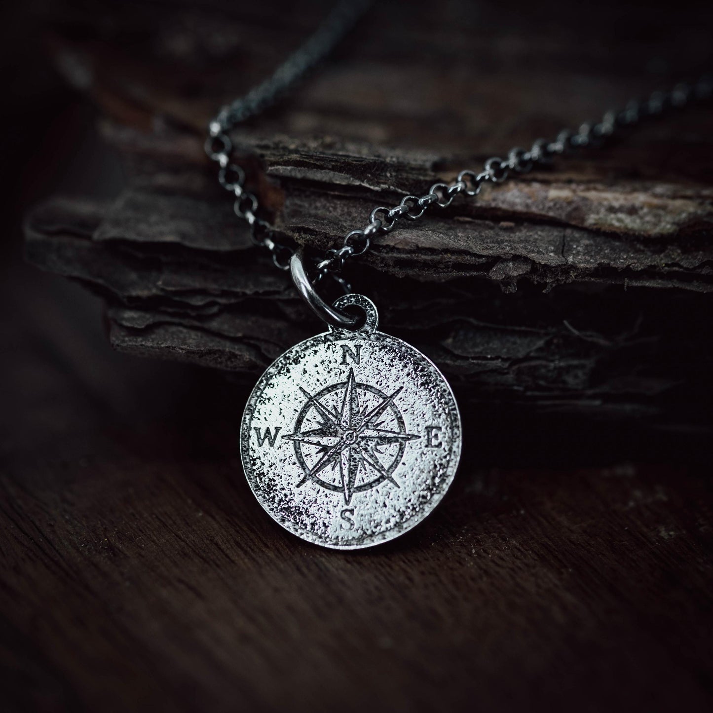 Rustic Compass Silver necklace for Men, Rustic Travel Pendant, Adventure gift