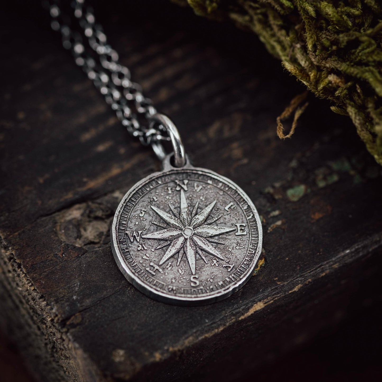 Mens Silver Compass necklace pendant, Rustic Travel jewelry for men, Nautical Adventure Gift
