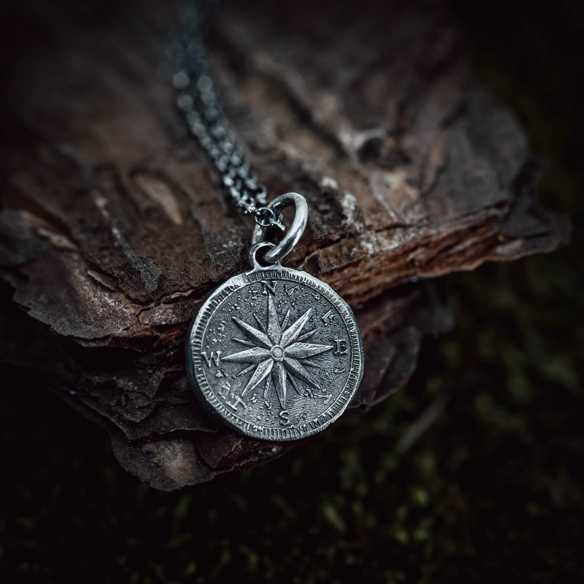 Mens Silver Compass necklace pendant, Rustic Travel jewelry for men, Nautical Adventure Gift