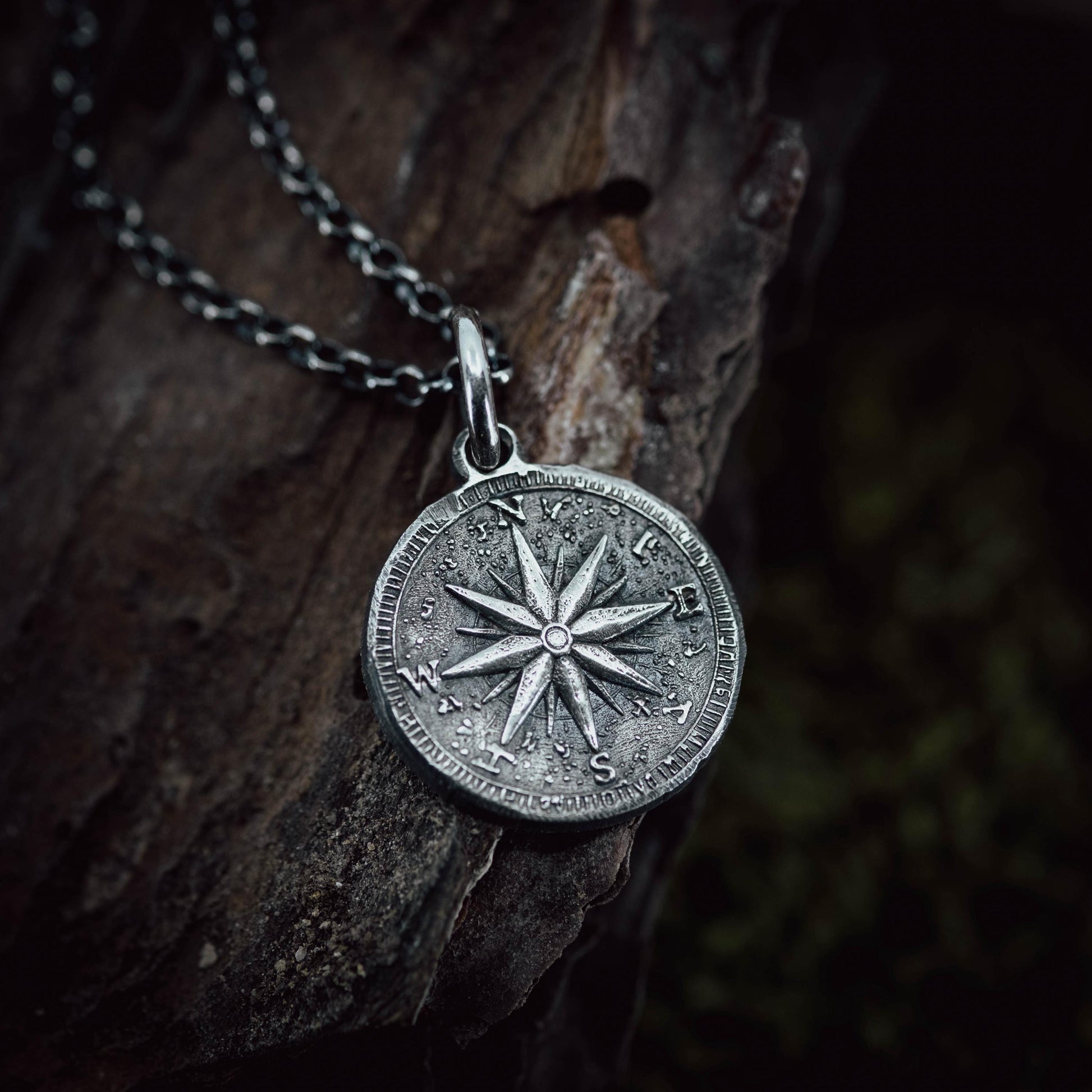 Mens Silver Compass necklace pendant, Rustic Travel jewelry for men, Nautical Adventure Gift