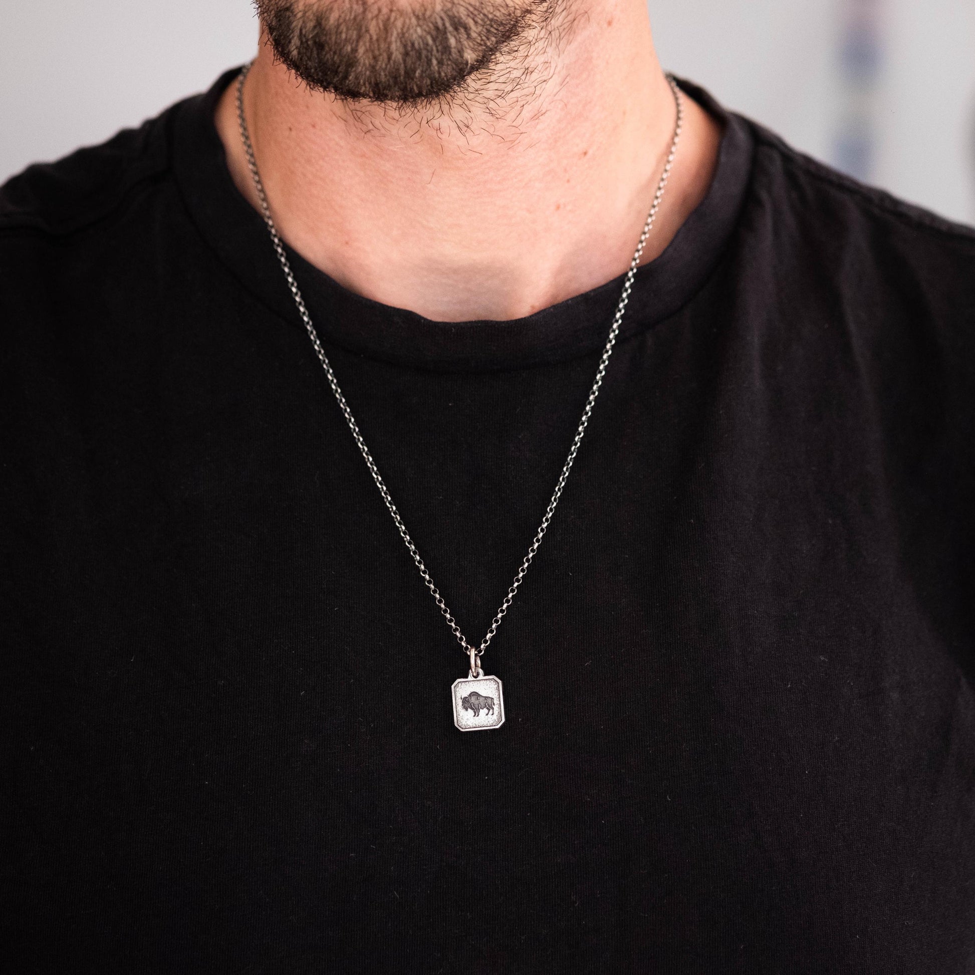 Silver Bison Pendant Necklace – Men’s Engraved Wildlife Pendant, Endurance & Strength handmade Jewelry, Nature Gift for Him