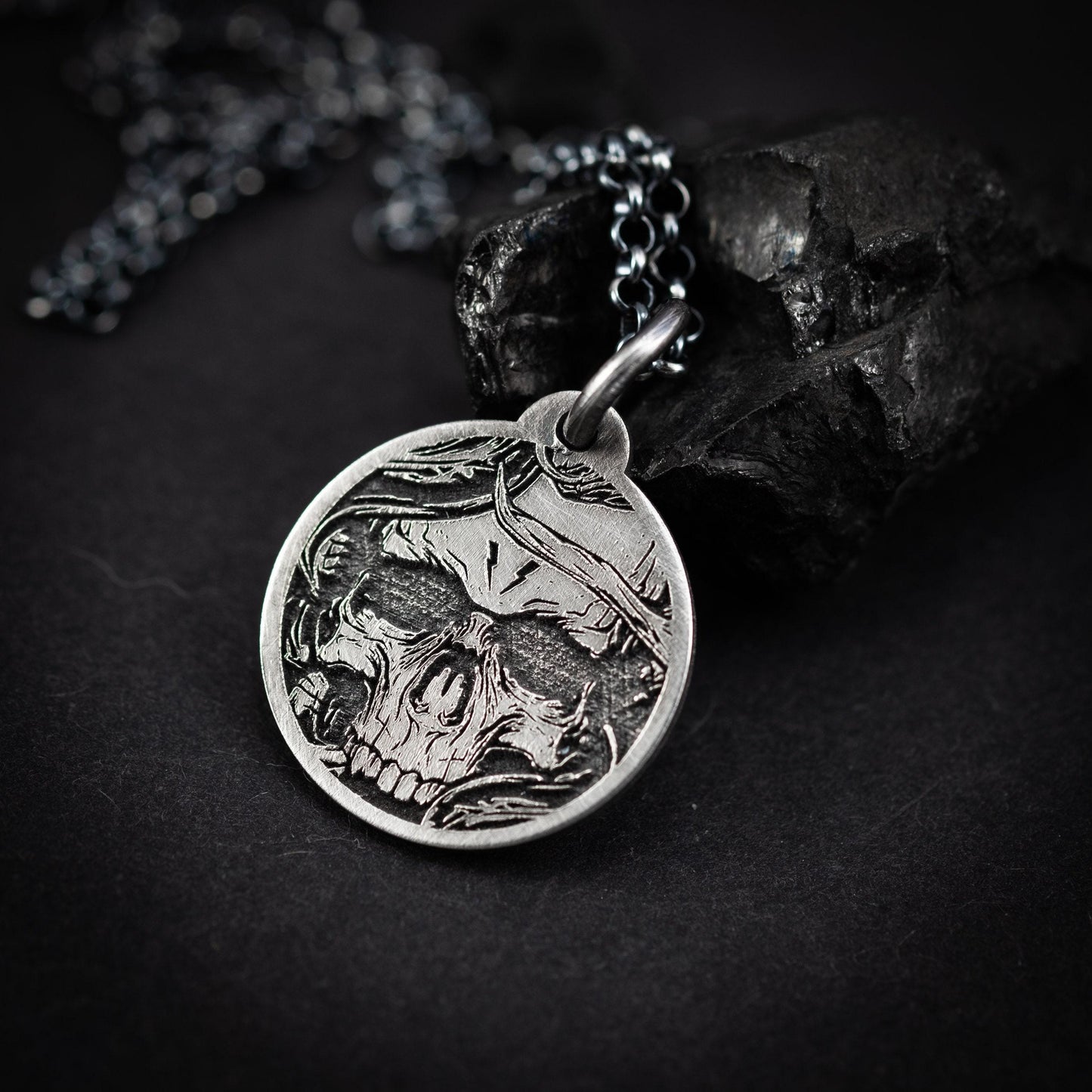 Skull Silver Necklace for men,Memento mori Boyfriend gift, Engraved Personalized handmade oxidized jewelry, mens necklace, Christmas gifts
