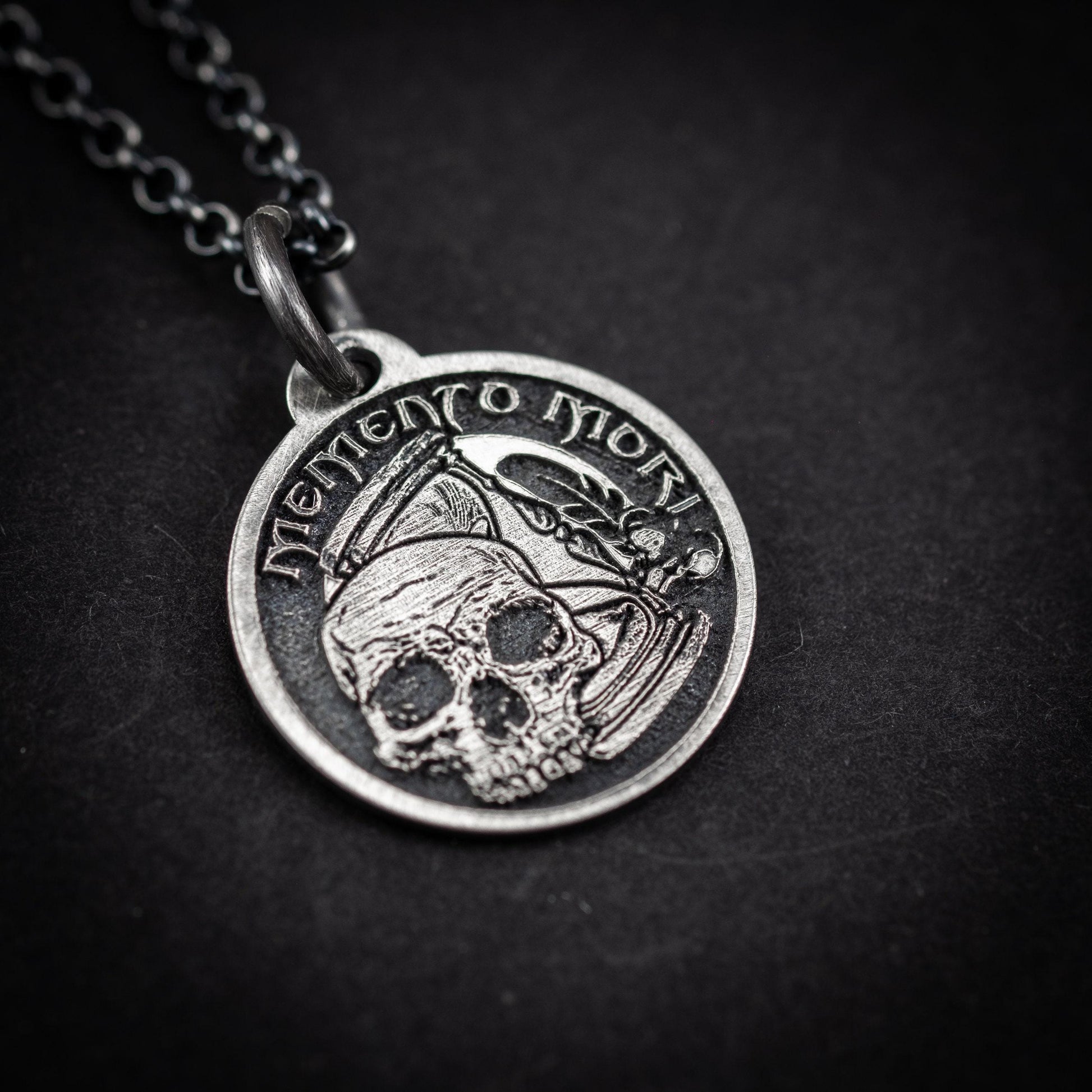 Memento mori Skull Silver Necklace for men, Personalized boyfriend gift, best friend gift, handmade goth oxidized jewelry, mens necklace