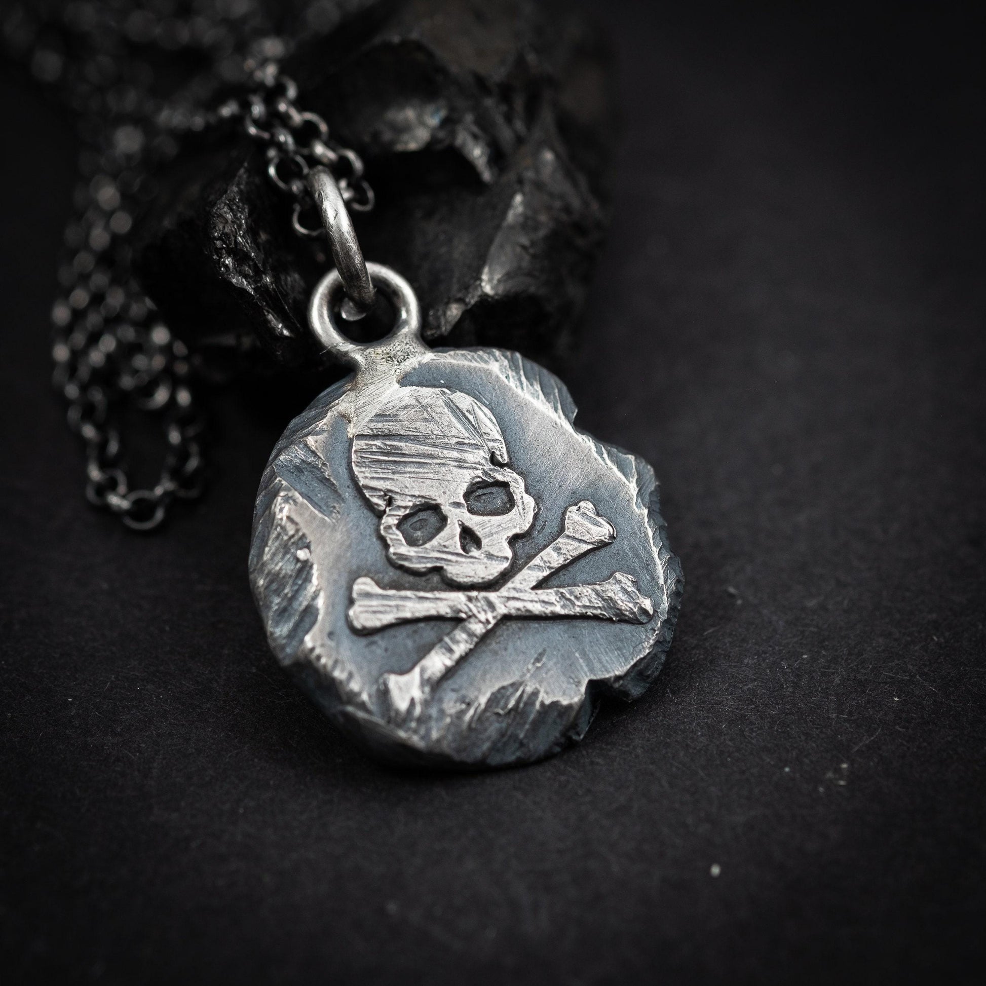 Rustic mens Silver Skull necklace, Memento Mori Oxidized Handmade jewelry, Boyfriend gift, Unique Gift for him, Mens gift, Husbant gift