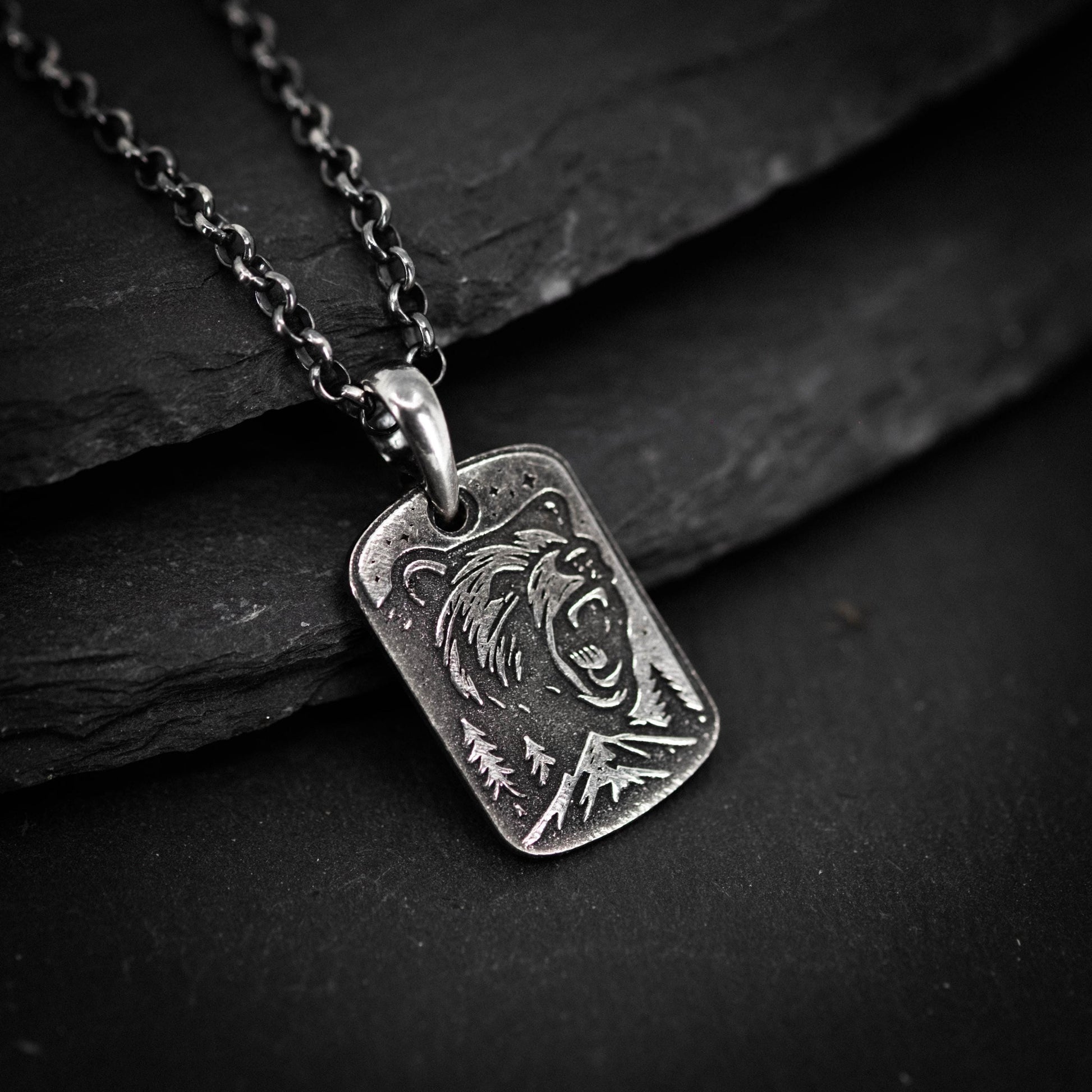 Mens Silver Bear Necklace – Engraved Wildlife Pendant, Nature Gift for Him