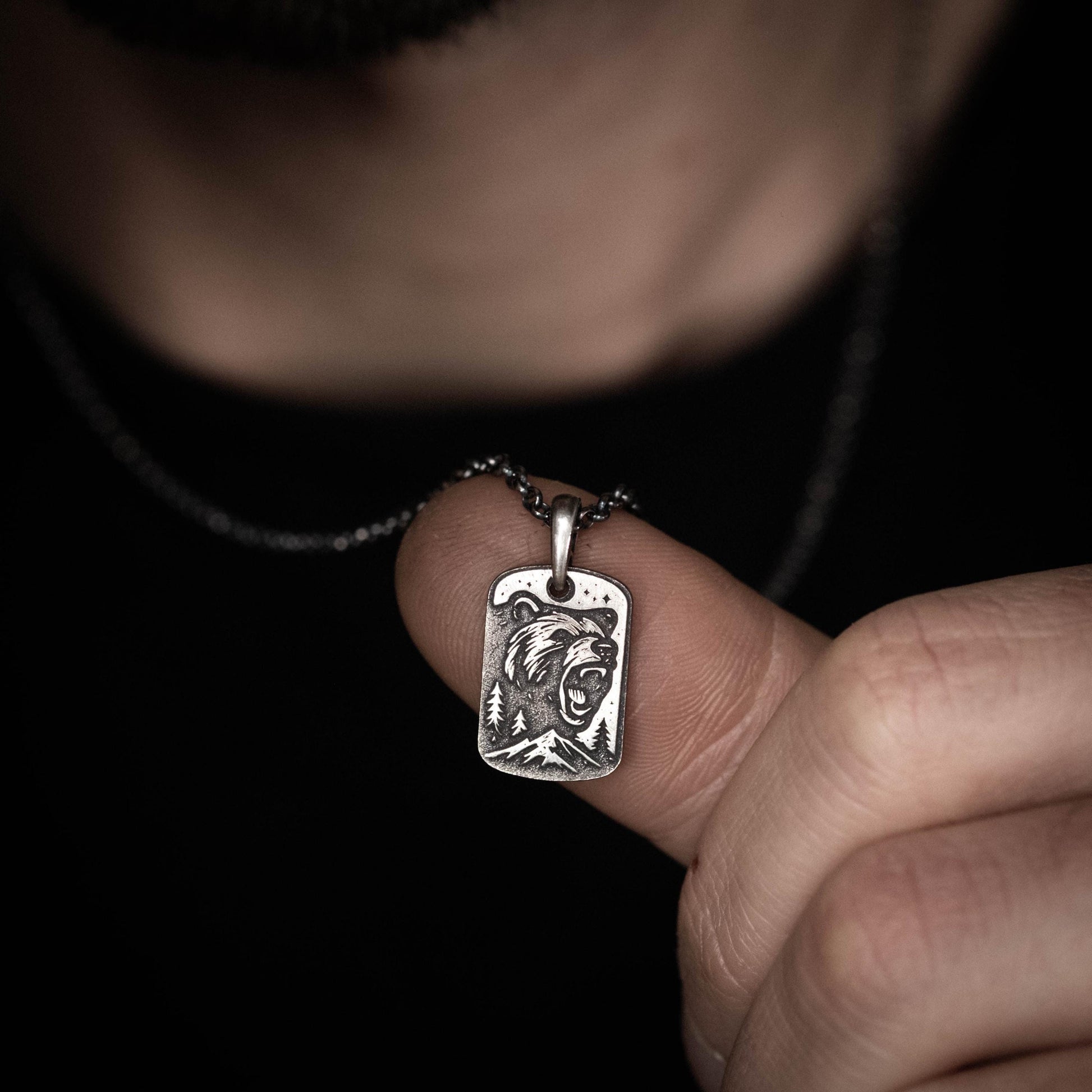 Mens Silver Bear Necklace – Engraved Wildlife Pendant, Nature Gift for Him