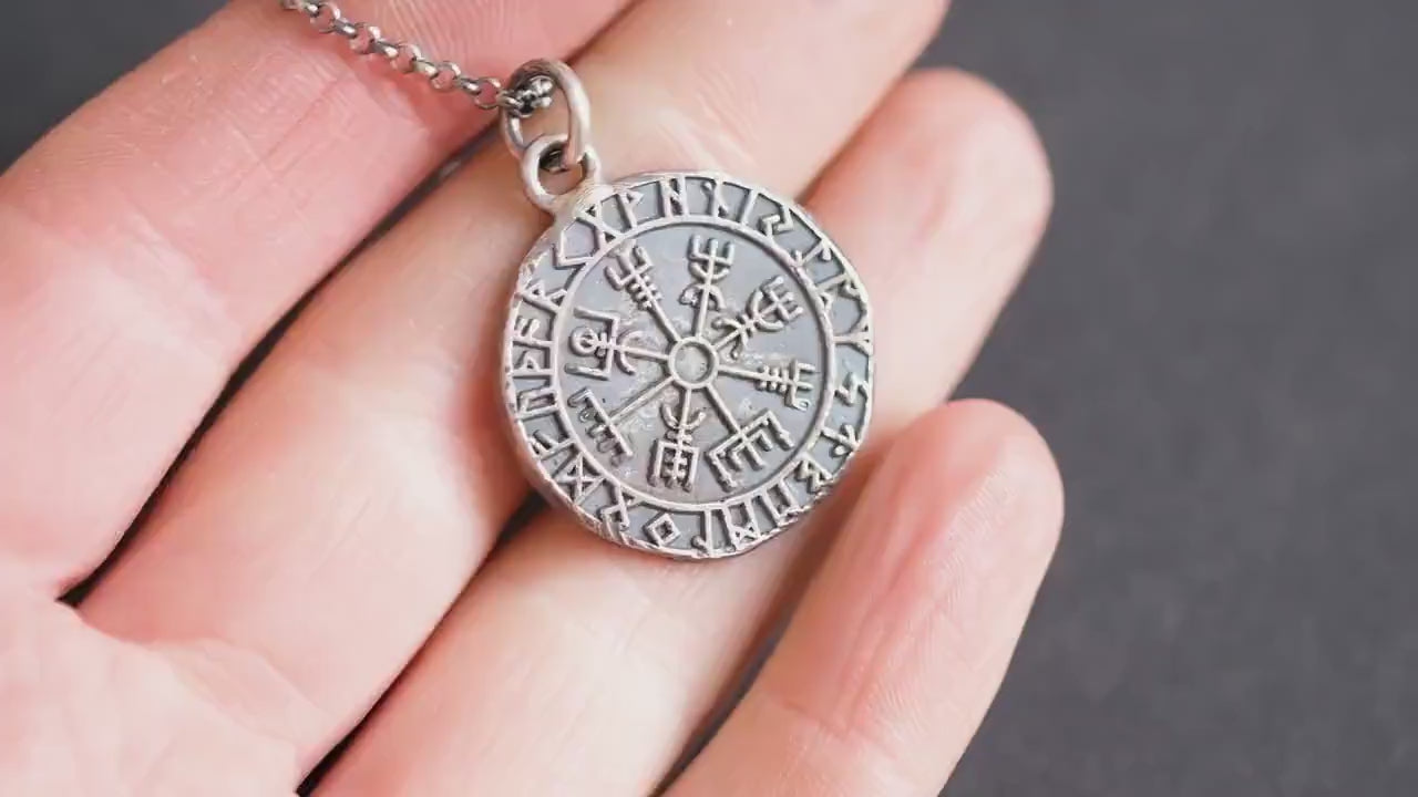 Silver Viking Mens Vegvisir rustic necklace, Boyfriend gift, Silver norse jewelry, Viking compass,Rune necklace for men, norse mythology
