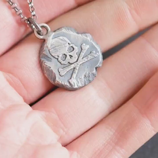 Rustic mens Silver Skull necklace, Memento Mori Oxidized  Handmade jewelry, Boyfriend gift, Unique Gift for him, Mens gift, Husbant gift
