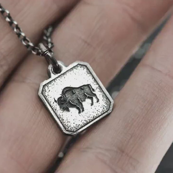 Silver Bison Pendant Necklace – Men’s Engraved Wildlife Pendant, Endurance & Strength handmade Jewelry, Nature Gift for Him