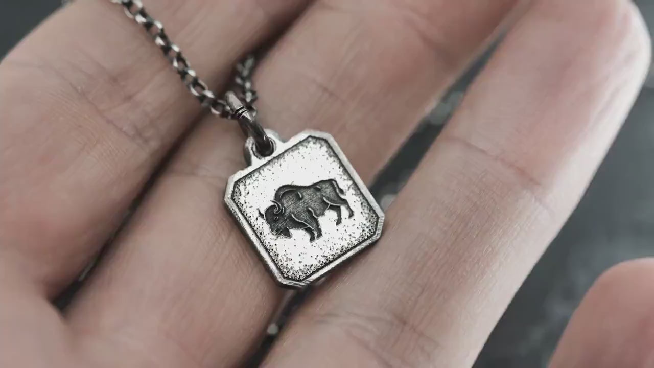 Silver Bison Pendant Necklace – Men’s Engraved Wildlife Pendant, Endurance & Strength handmade Jewelry, Nature Gift for Him