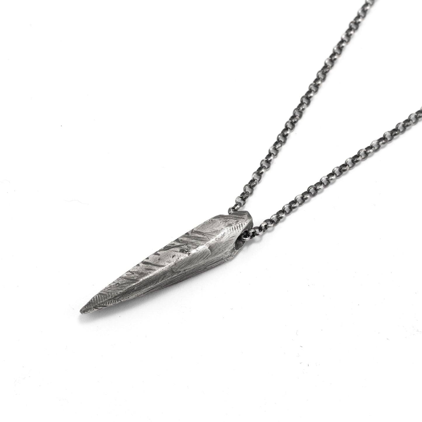 Spike silver necklace