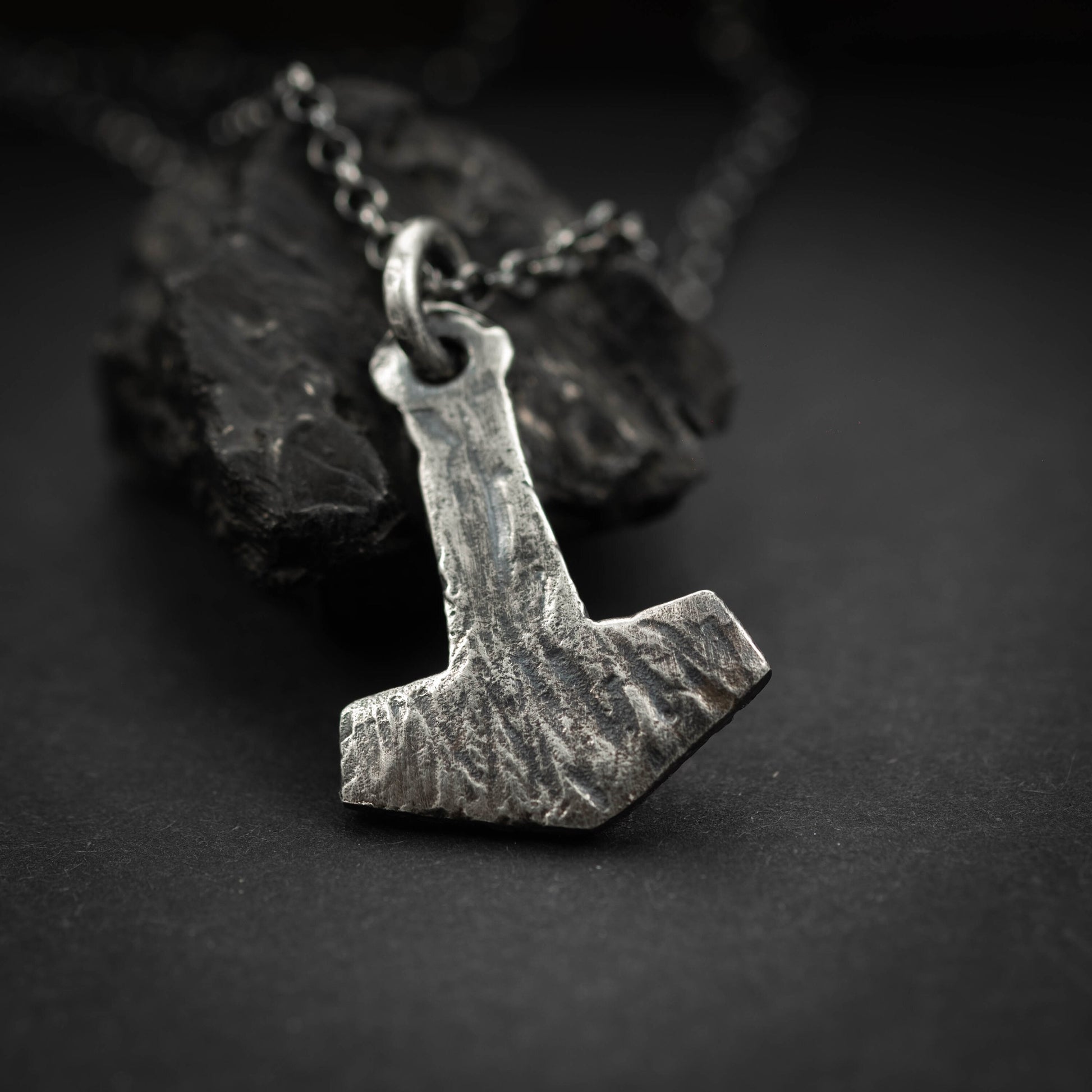 Mjolnir pendant, Viking jewelry, Thors War hammer pendant necklace, celtic jewelry Gift for him, Boyfriend gifts, Norse jewelry, mens gift
