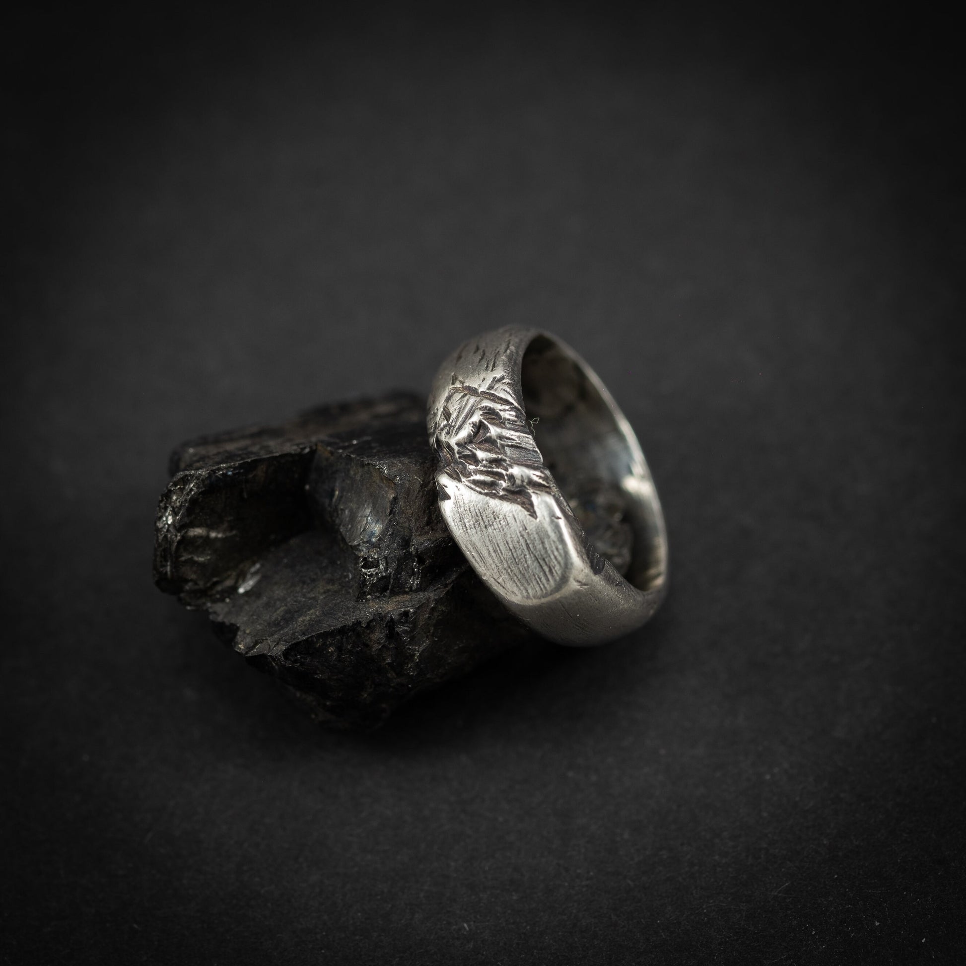 Rustic silver mens signet ring, brutalist raw oxidized ring, Handmade jewelry, Unique gift for men, husband anniversary gift