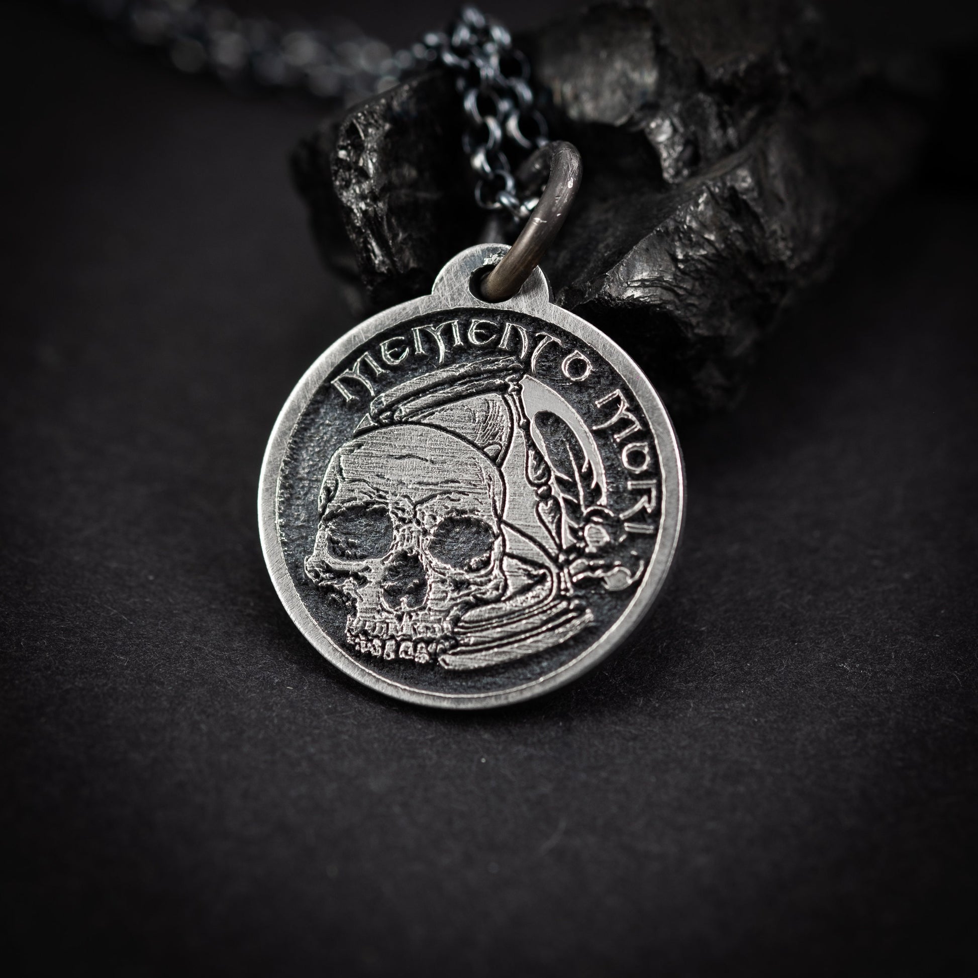 Memento mori Skull Silver Necklace for men, Personalized boyfriend gift, best friend gift, handmade goth oxidized jewelry, mens necklace